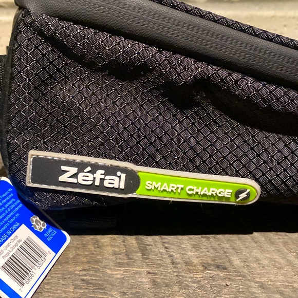 Zefal Phone & Storage Bag NIB - Picture 4 of 6
